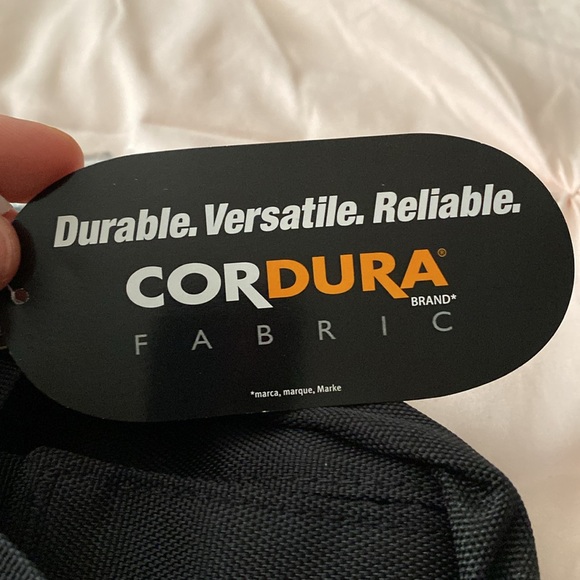 Vans Crossbody Bag - Picture 5 of 5